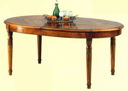 Table Ovale Louis Philippe 4 pieds tourns